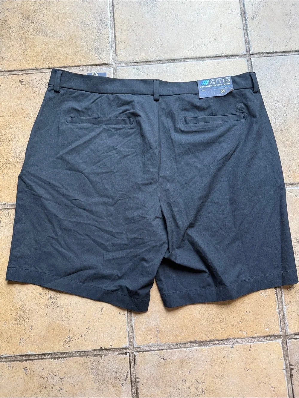 Vineyard Vines Men's Black Performance Golf Shorts